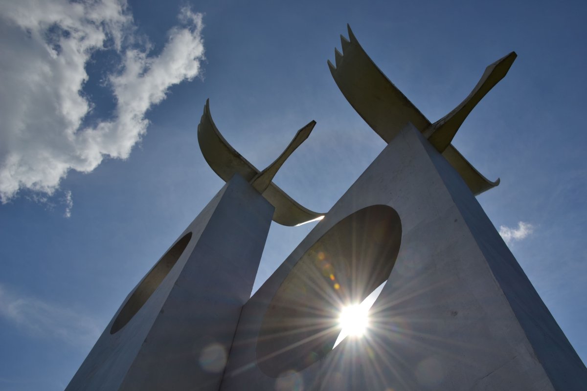 Памятник Журавли Еманжелинск
