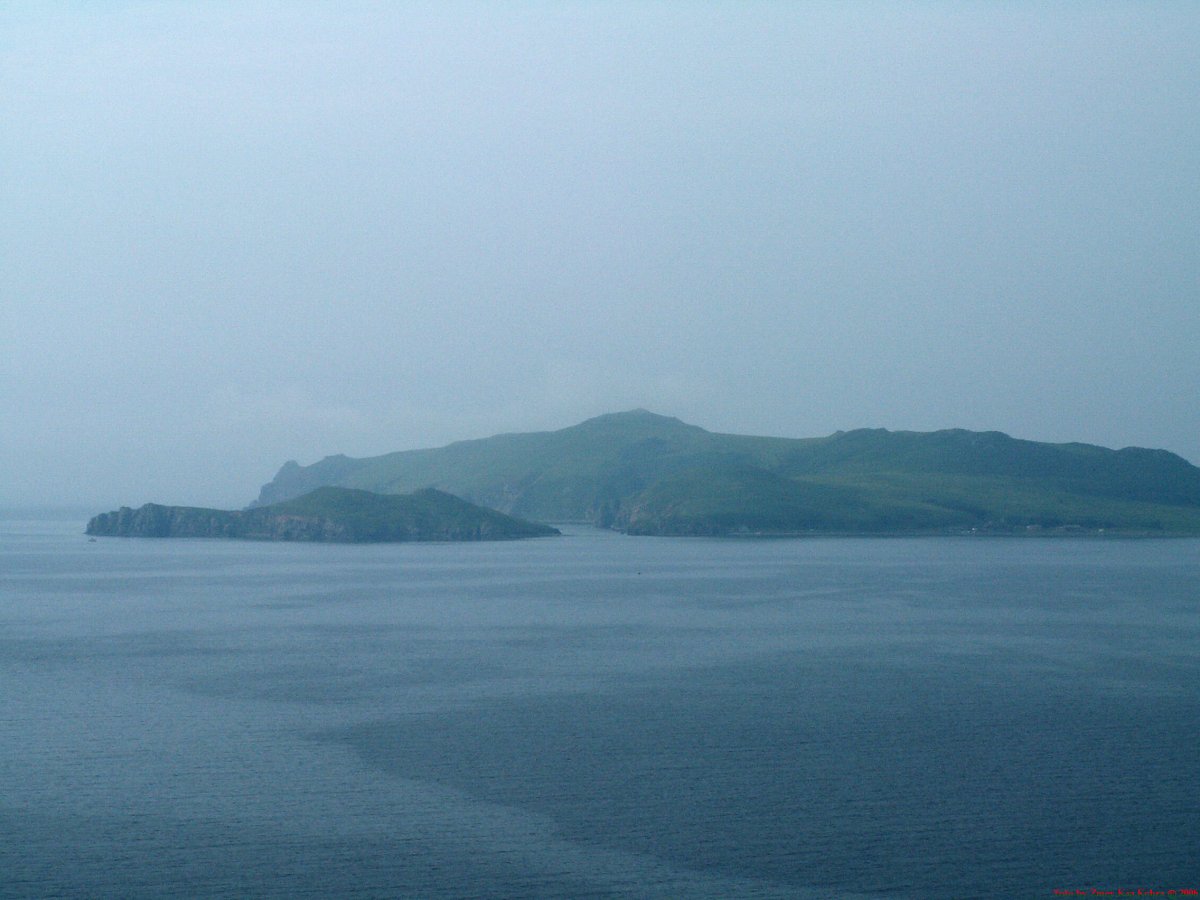 Рейнеке (остров, японское море)