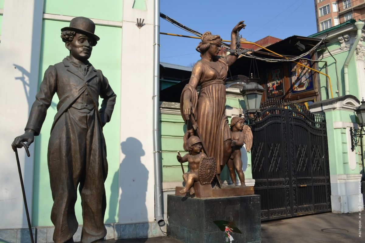Памятник Высоцкого Зураба Церетели