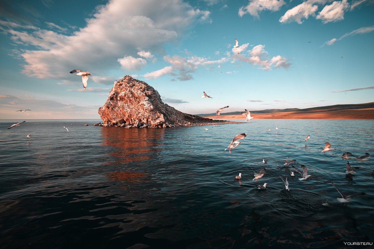 Озеро Байкал панорама