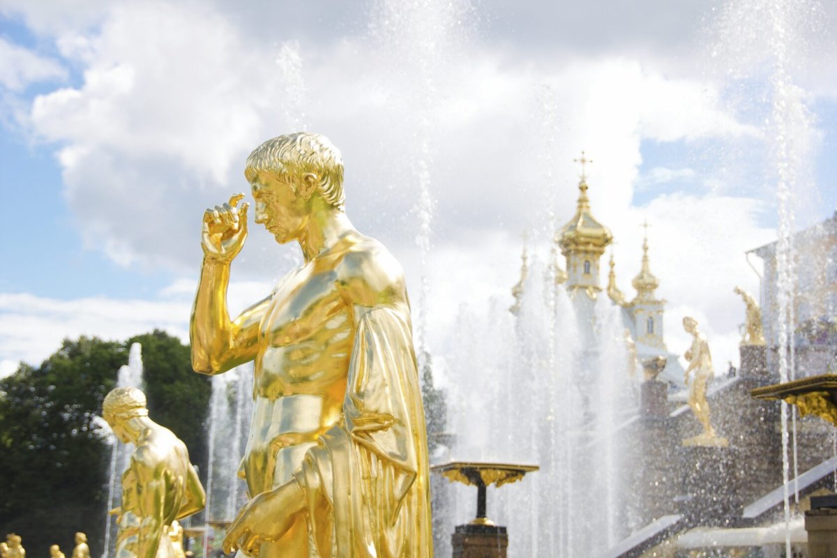 Петергоф в Санкт-Петербурге