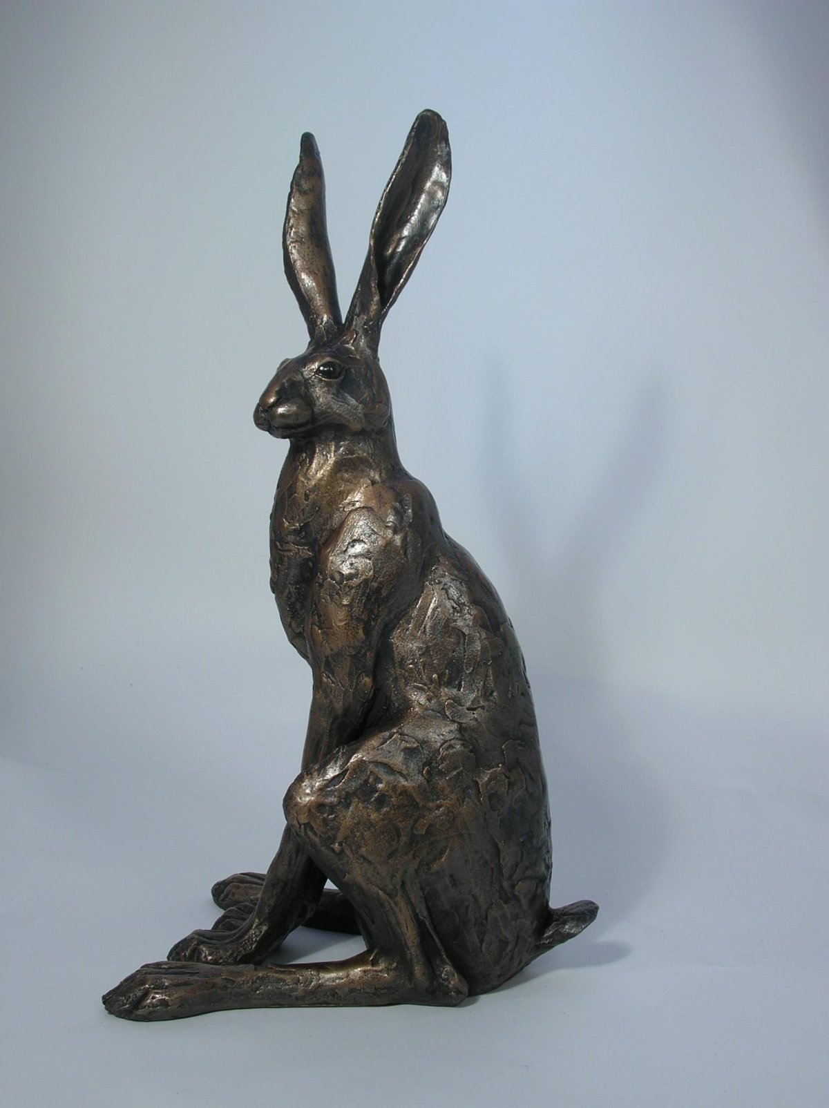 The Hare Queen скульптура