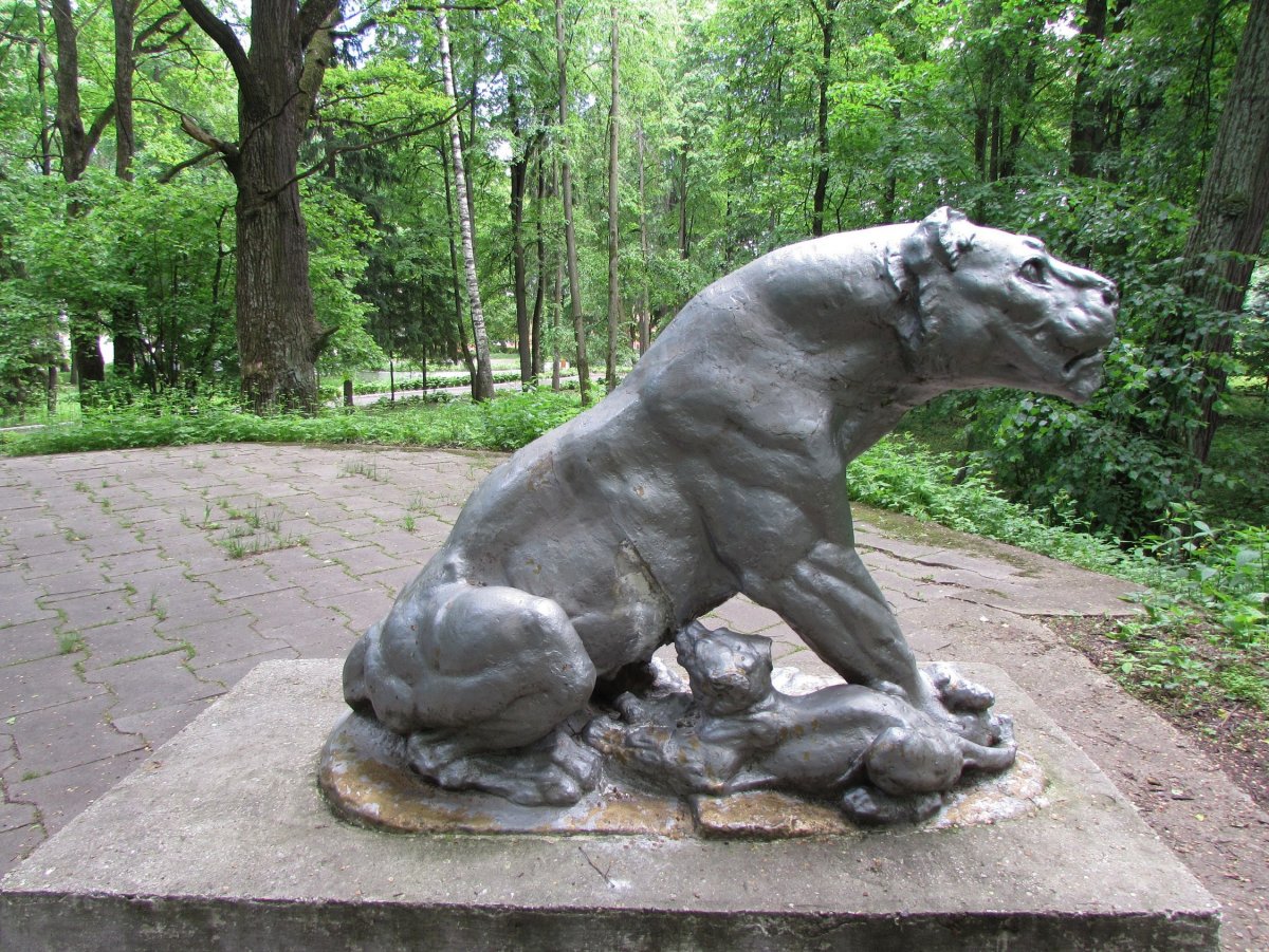 Лев Кекушев скульптура Льва