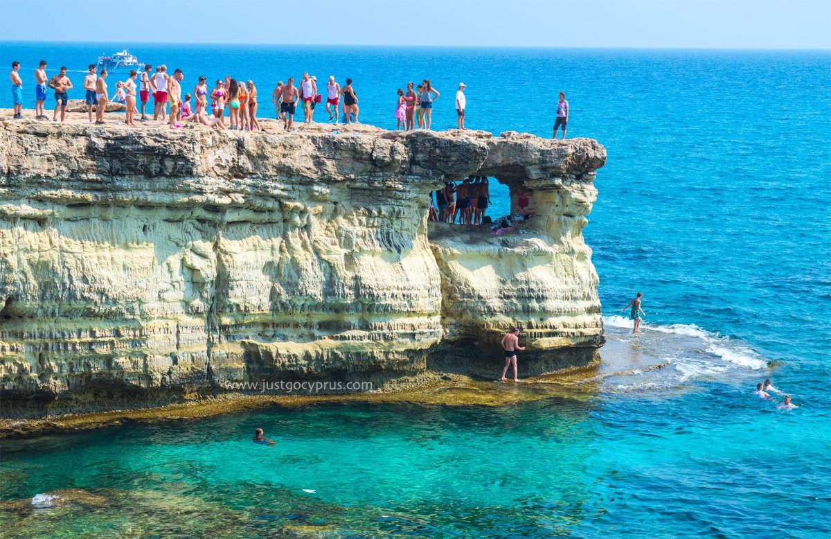 Sea Caves Кипр