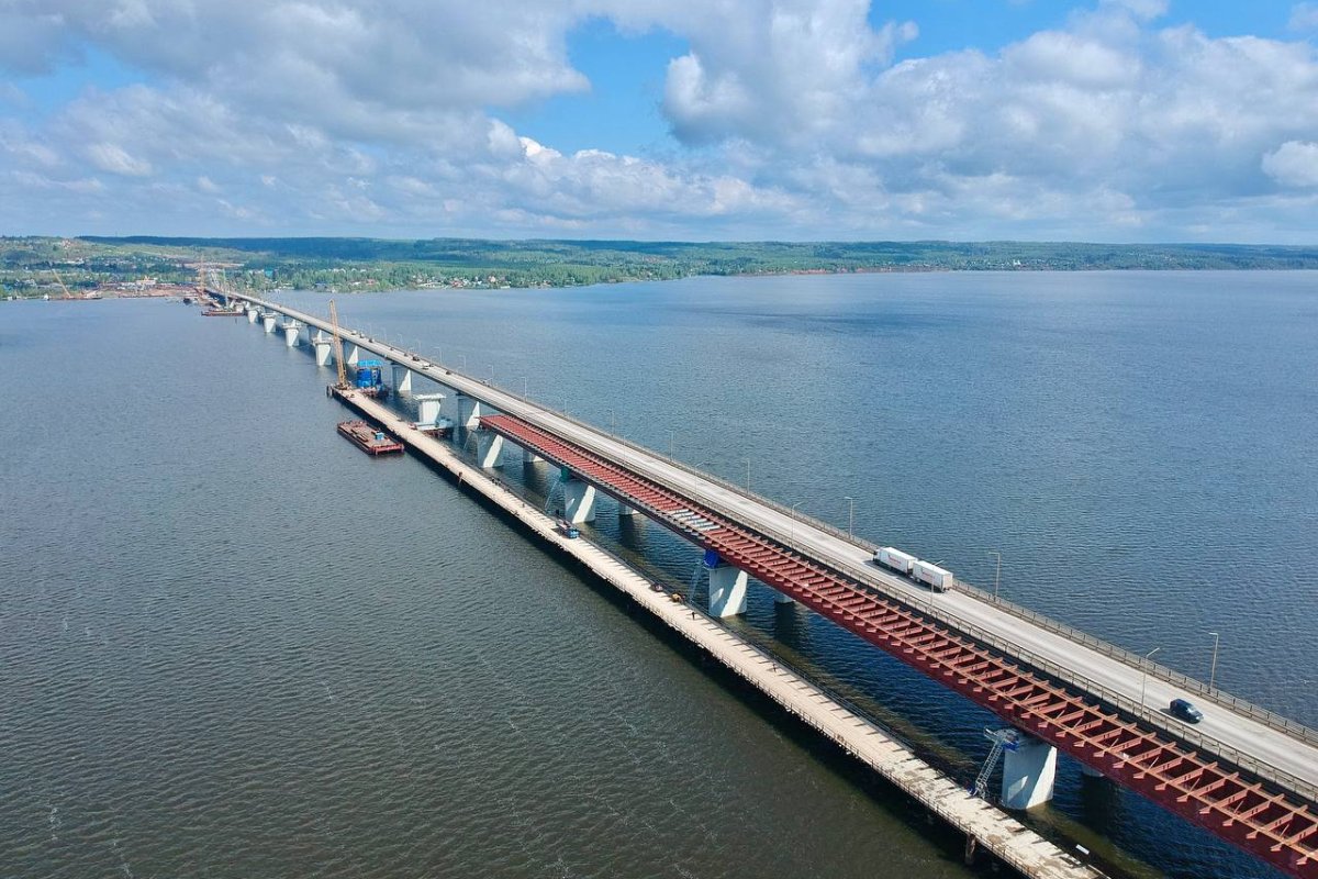 Мост через Чусовую в Перми