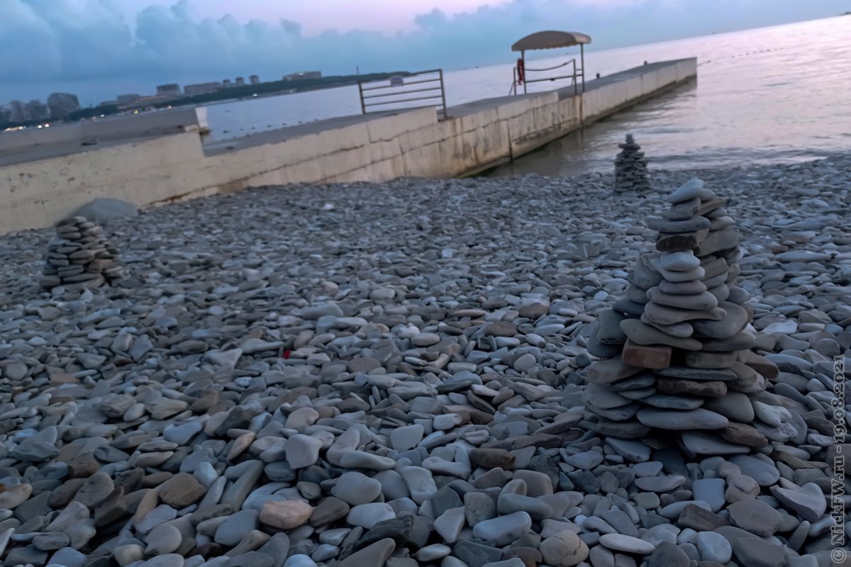 Море в Геленджике сейчас