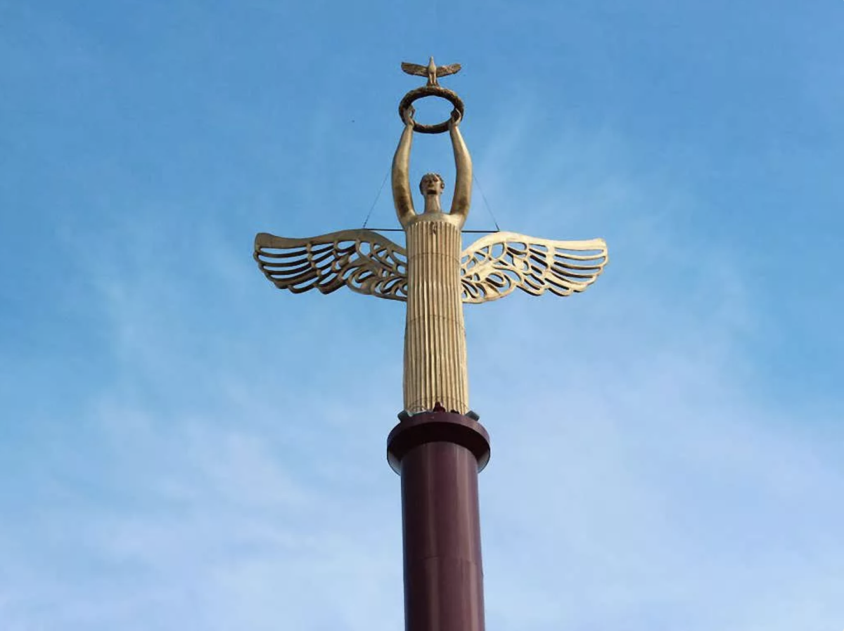 Памятник ангел мира Поныри