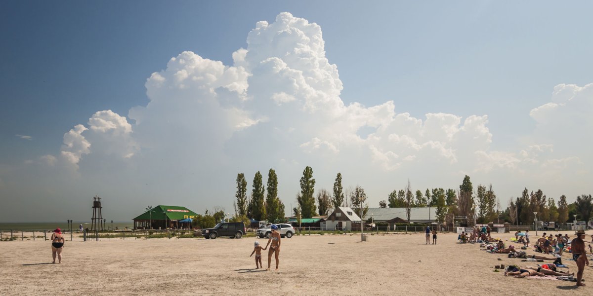 Краснодарский край теснота на пляже