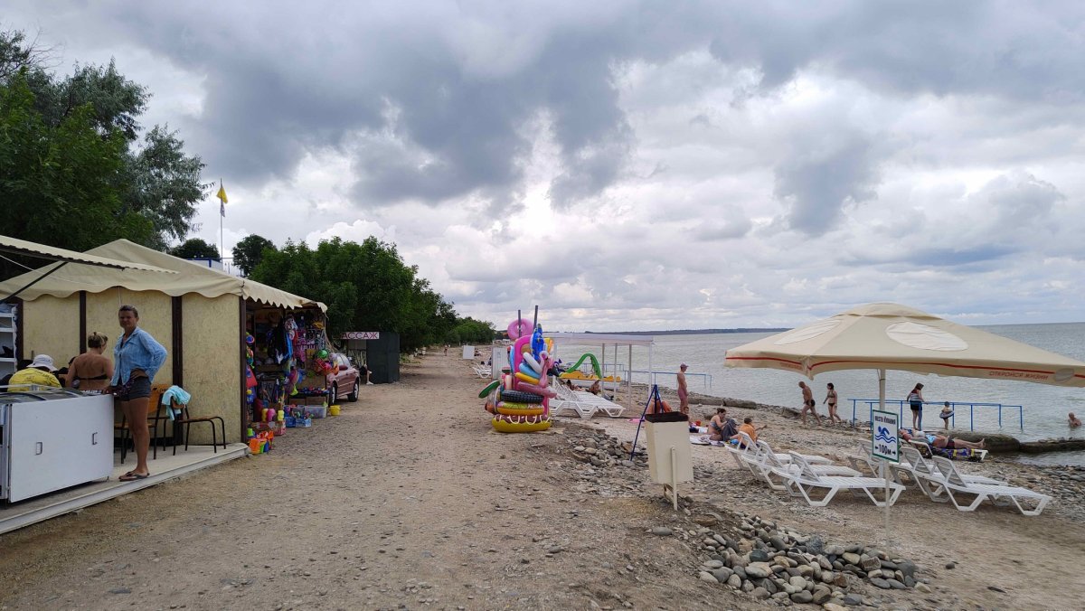 Курортное пляж