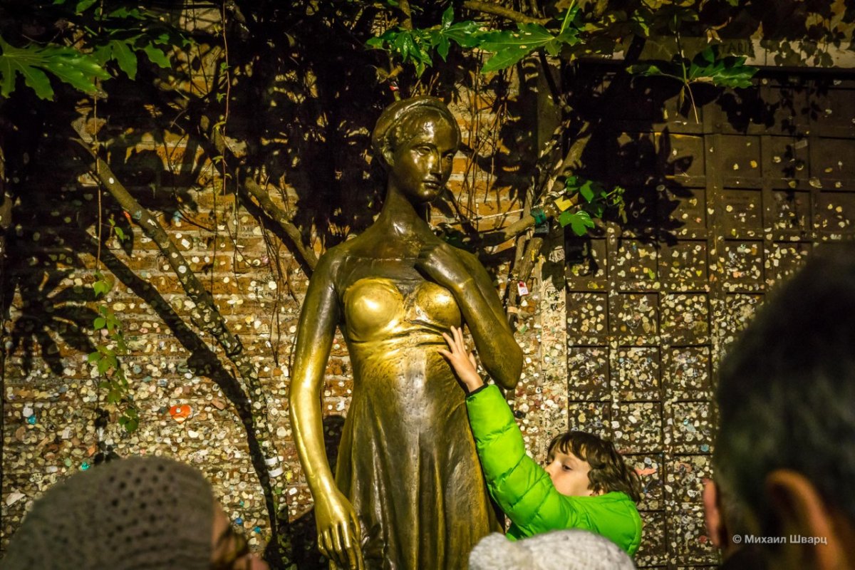 Верона грудь Джульетты