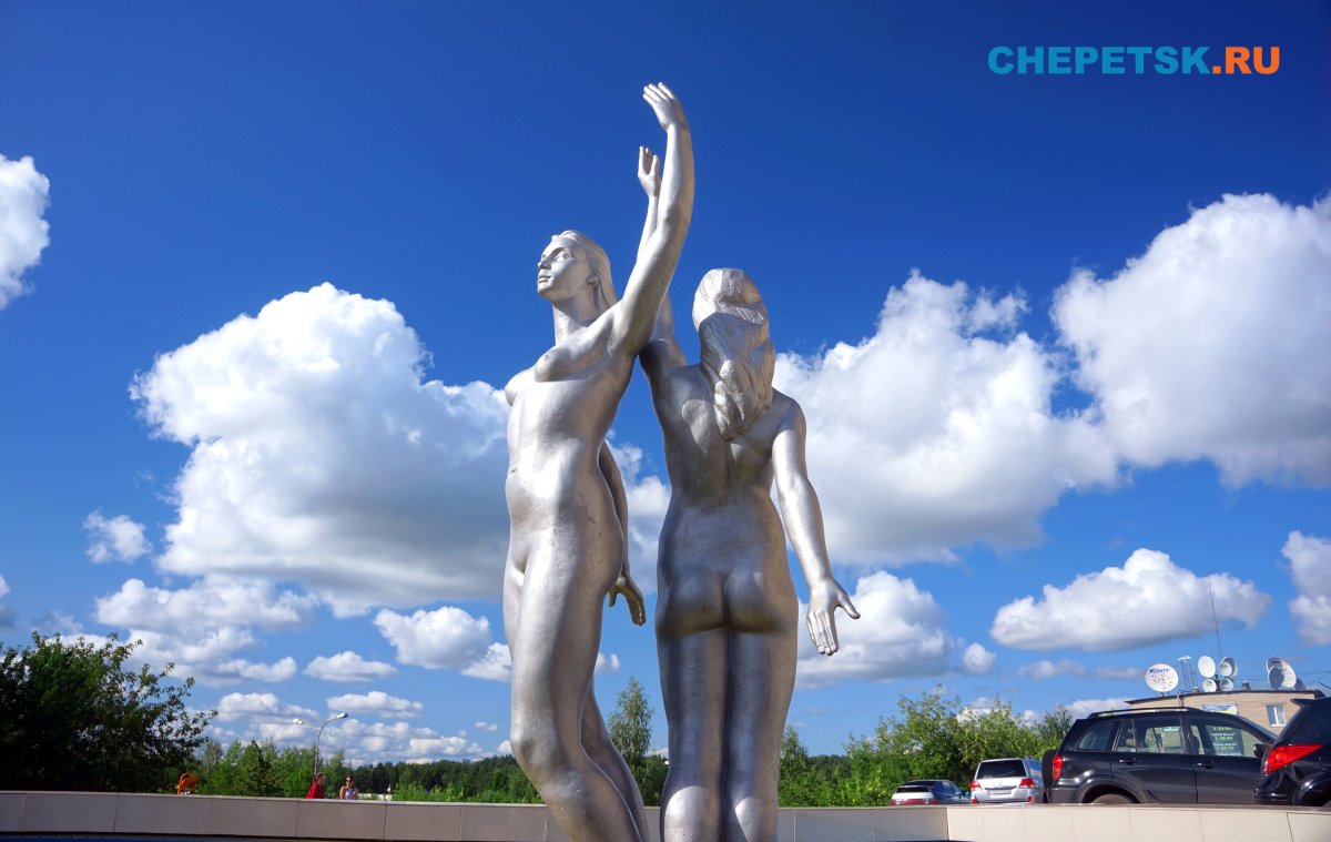 Статуя в фонтане янтарь Кирово Чепецк
