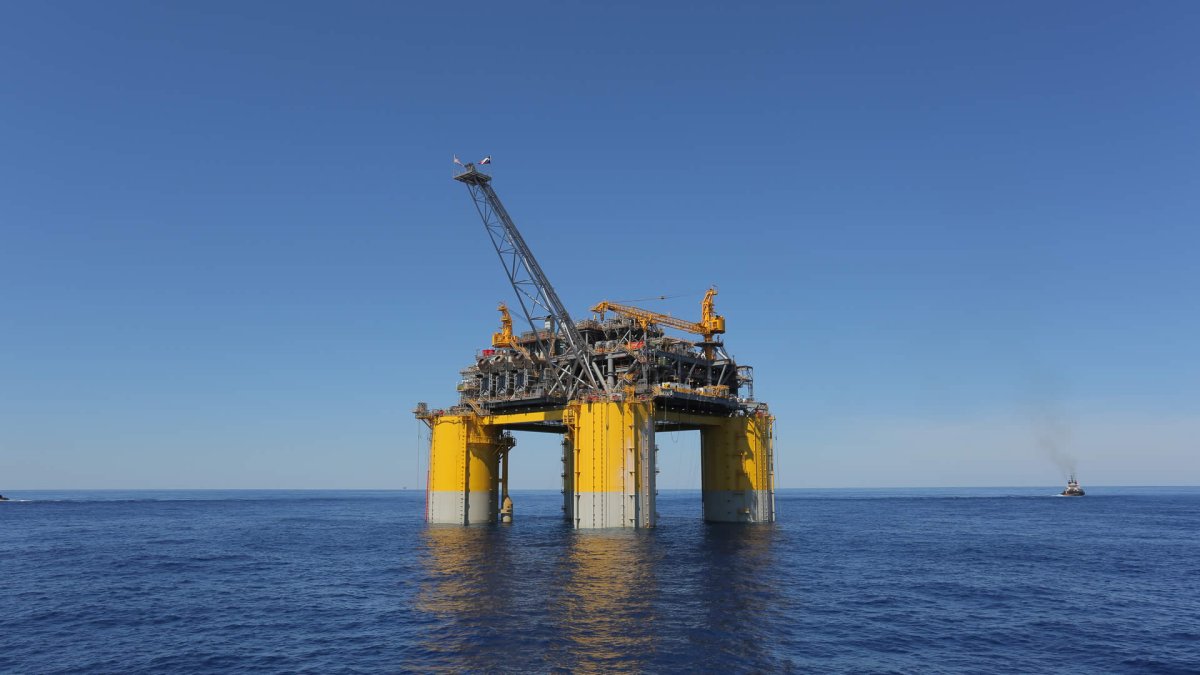 Marine Oil drilling devices