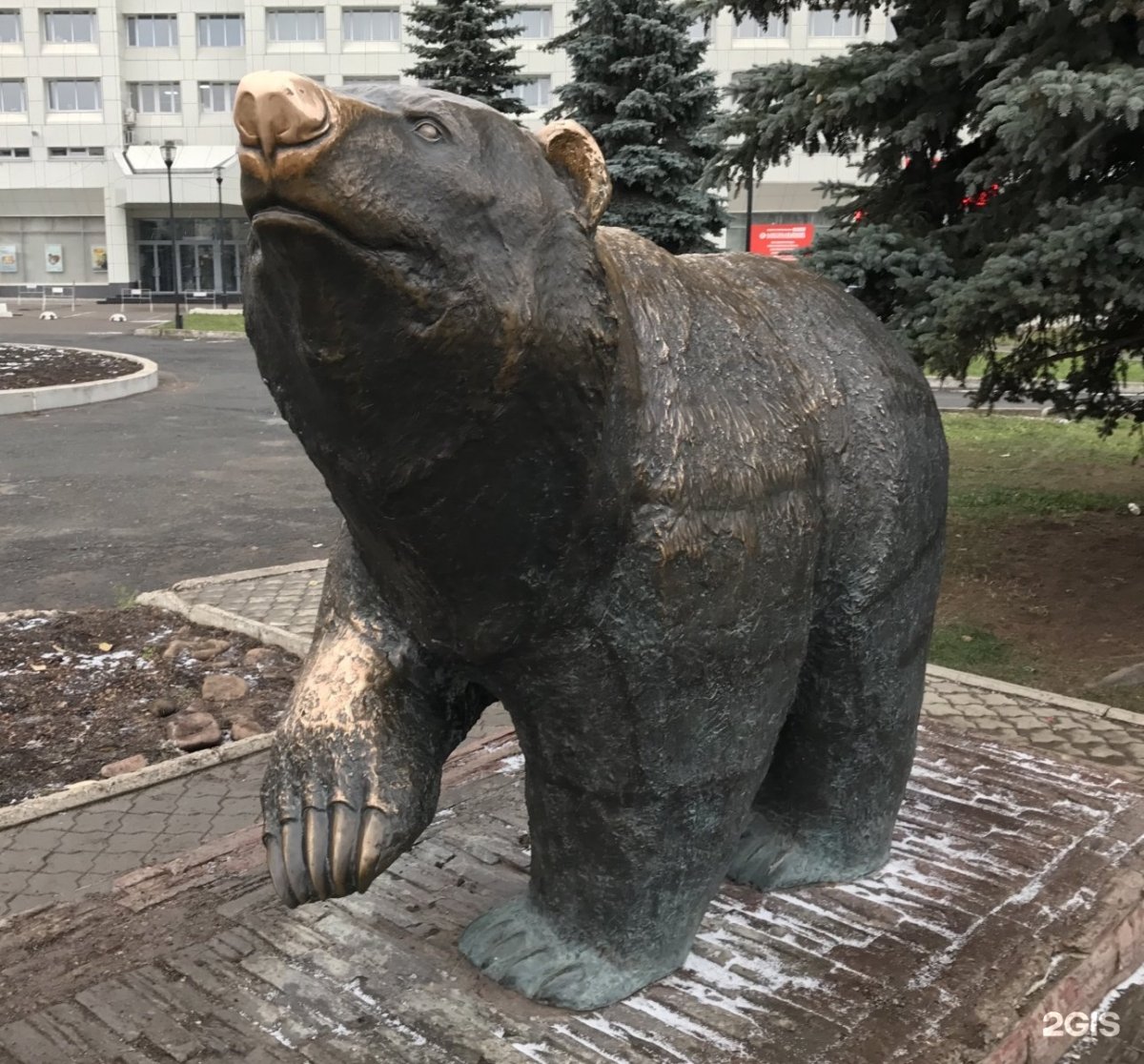 Пермский медведь памятник