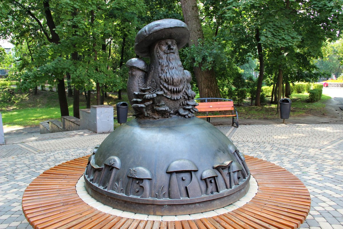 Улица Ленина Рязань грибы с глазами