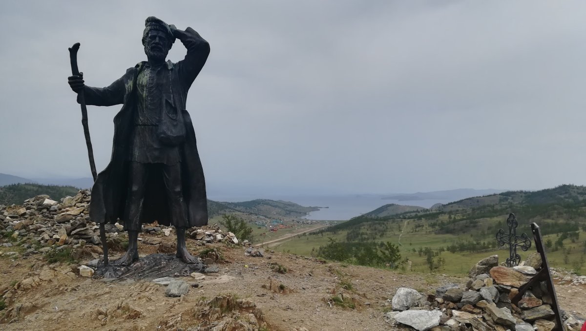 Николай Спафарий памятник