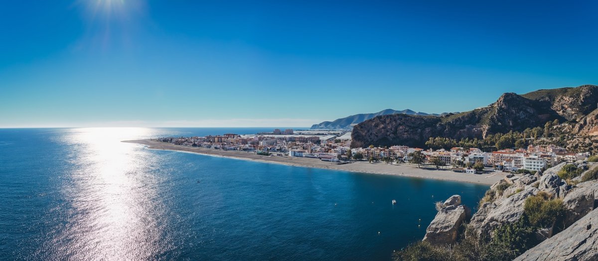 Андалузия море