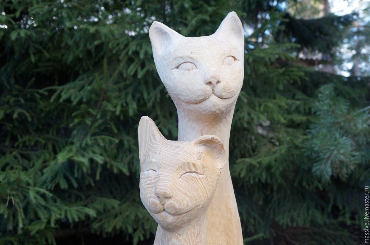 Кошка из дерева