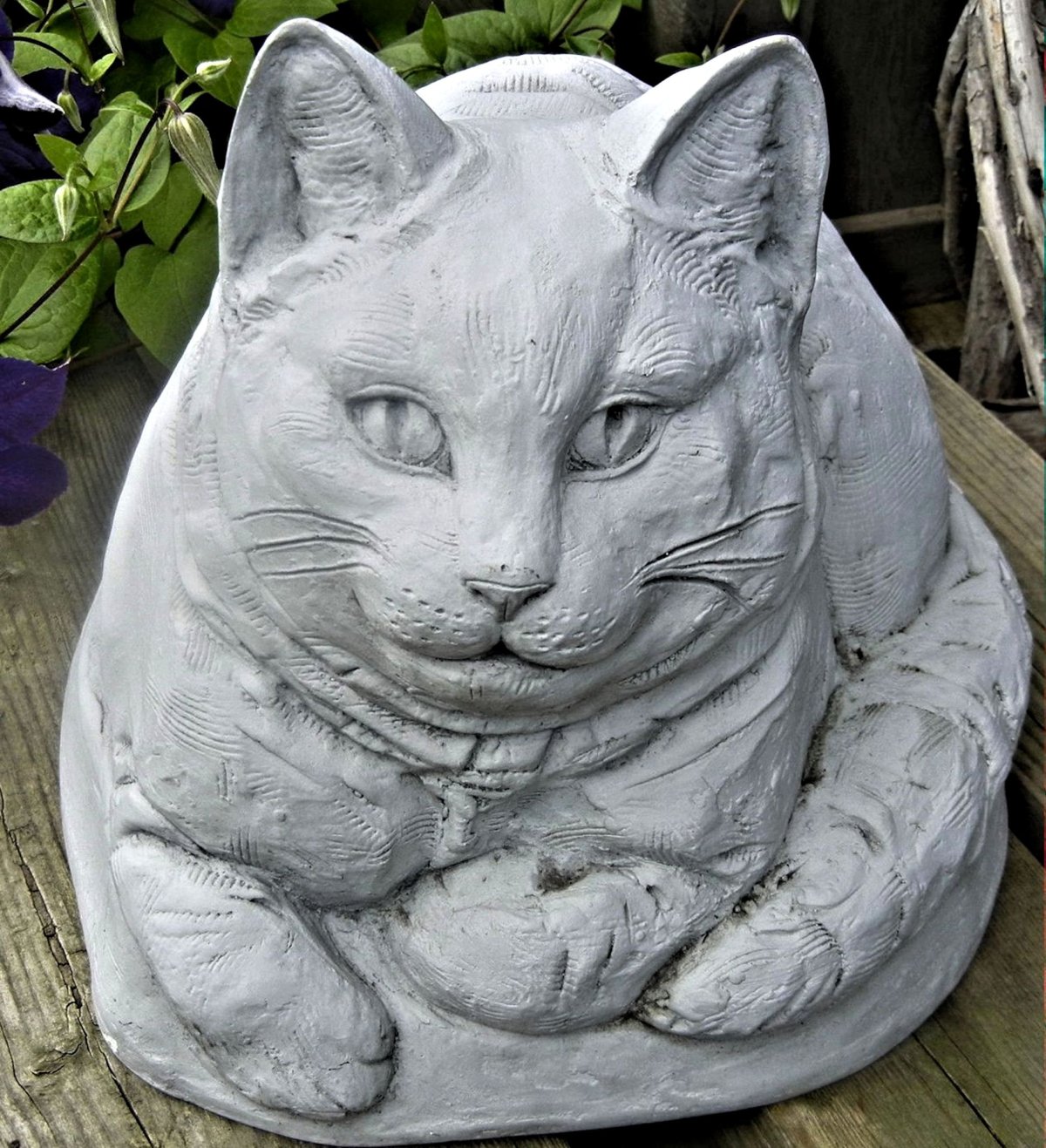 Скульптура кота