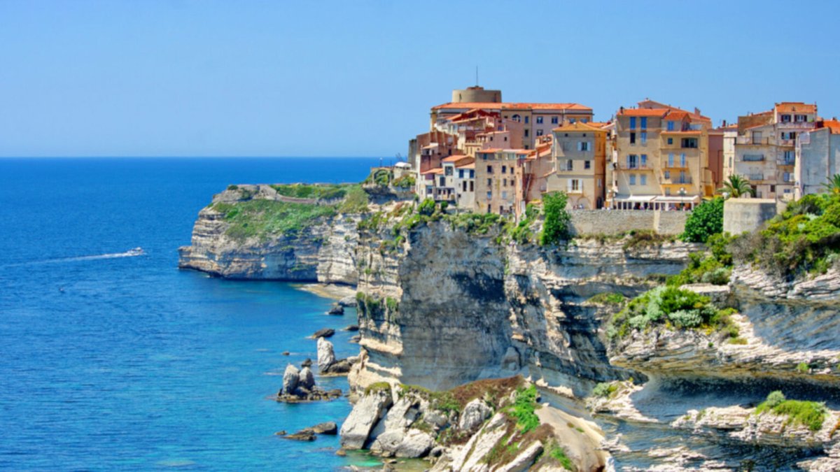 Остров Корсика море