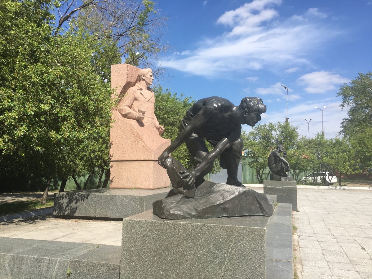 Памятник Ивана Шадра в Шадринске