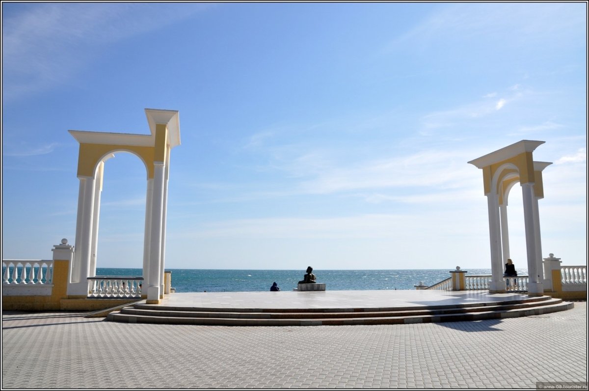 Евпатория Крым набережная Горького