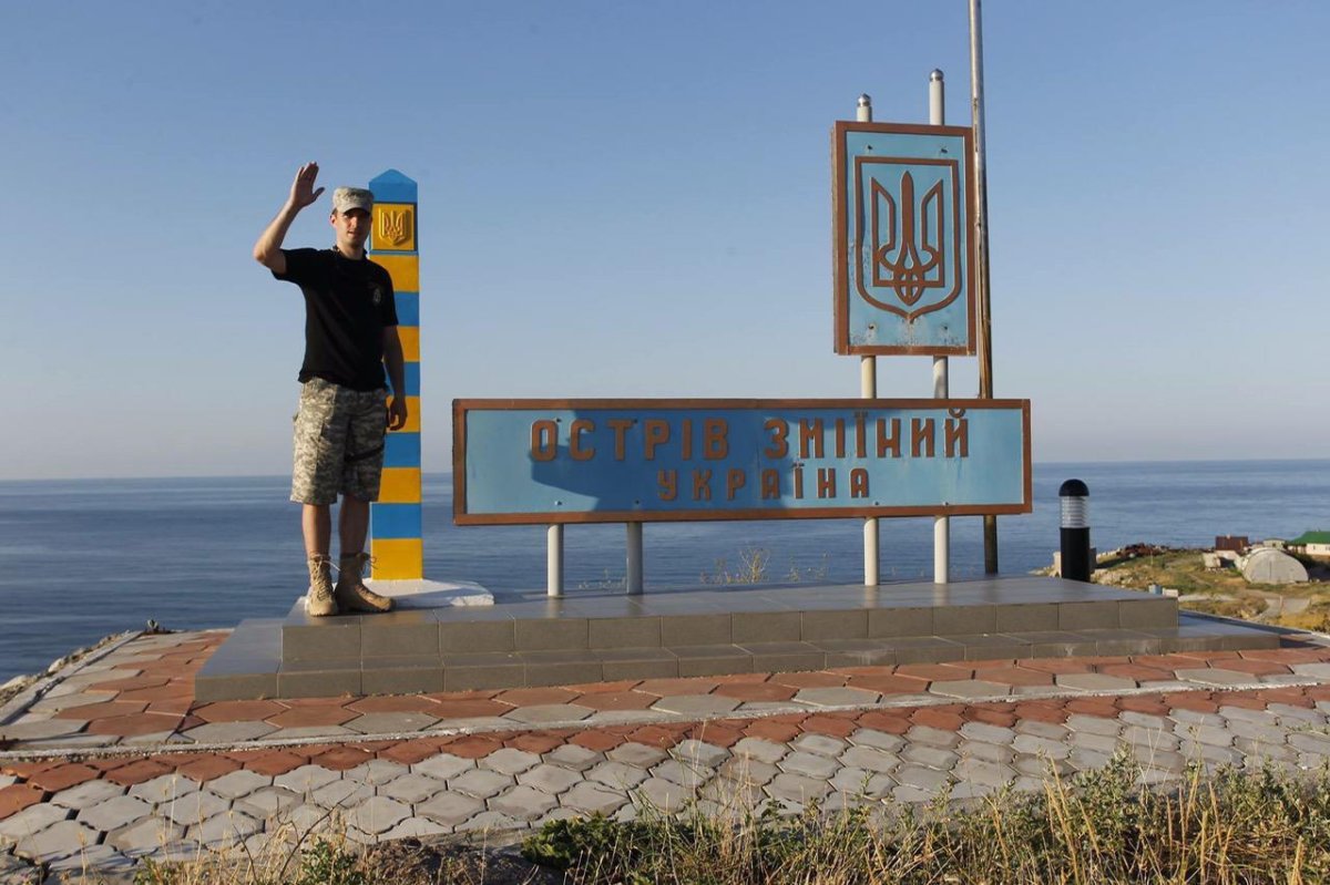 Святилище Ахилла на острове змеиный