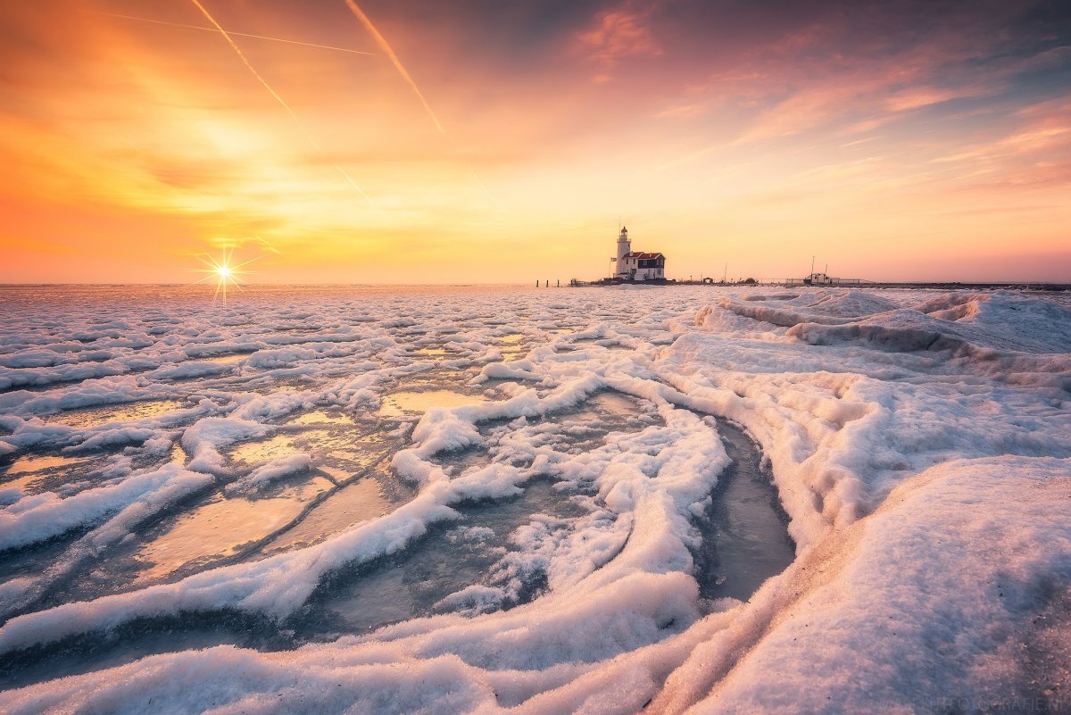 Баренцево море Маяк зима