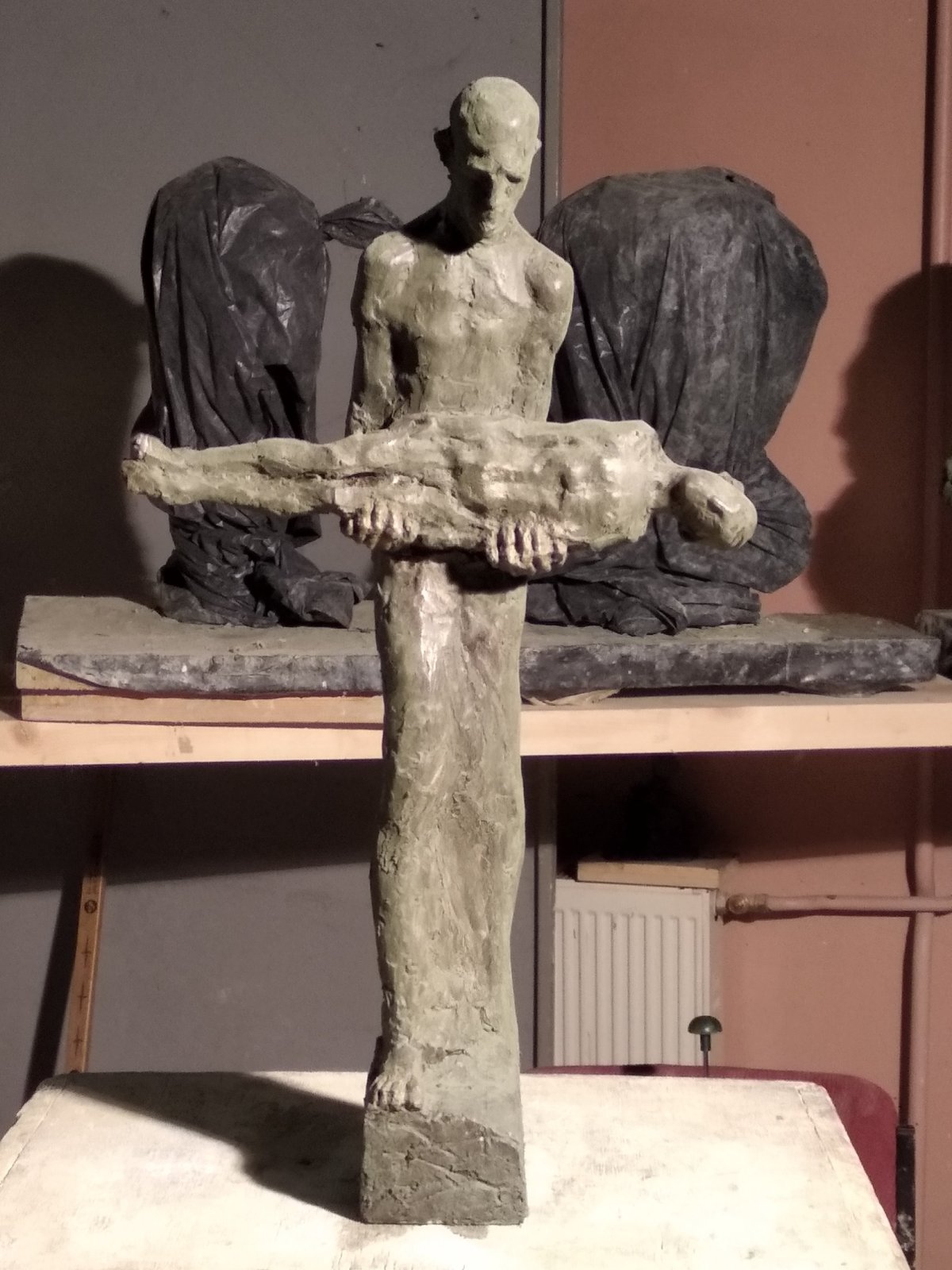 Армянский скульптор