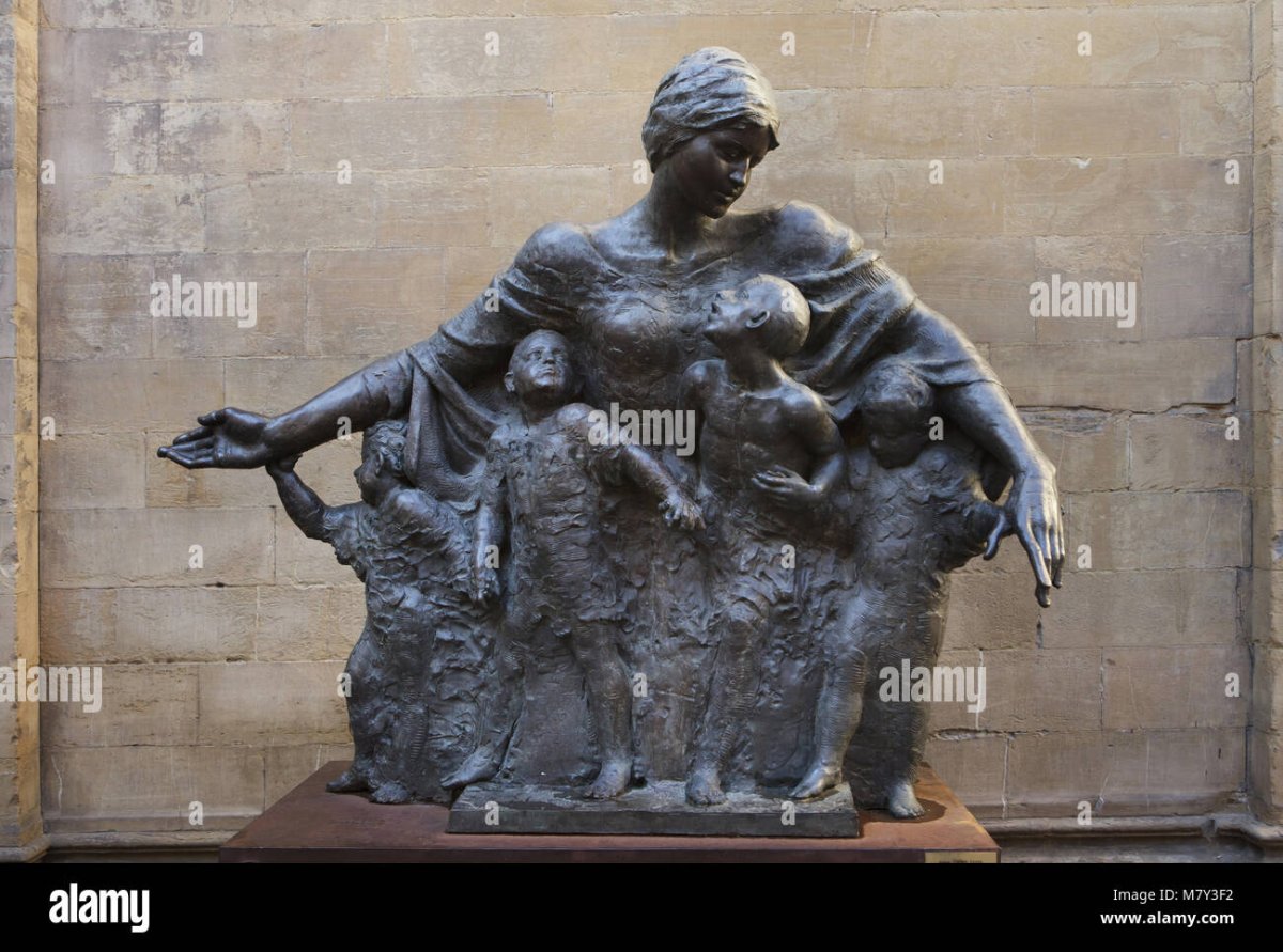 The mother of Armenia Vigen Avetis