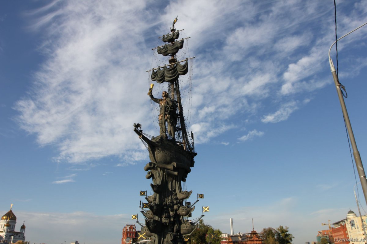 Памятник Петру 1 в Москве Церетели