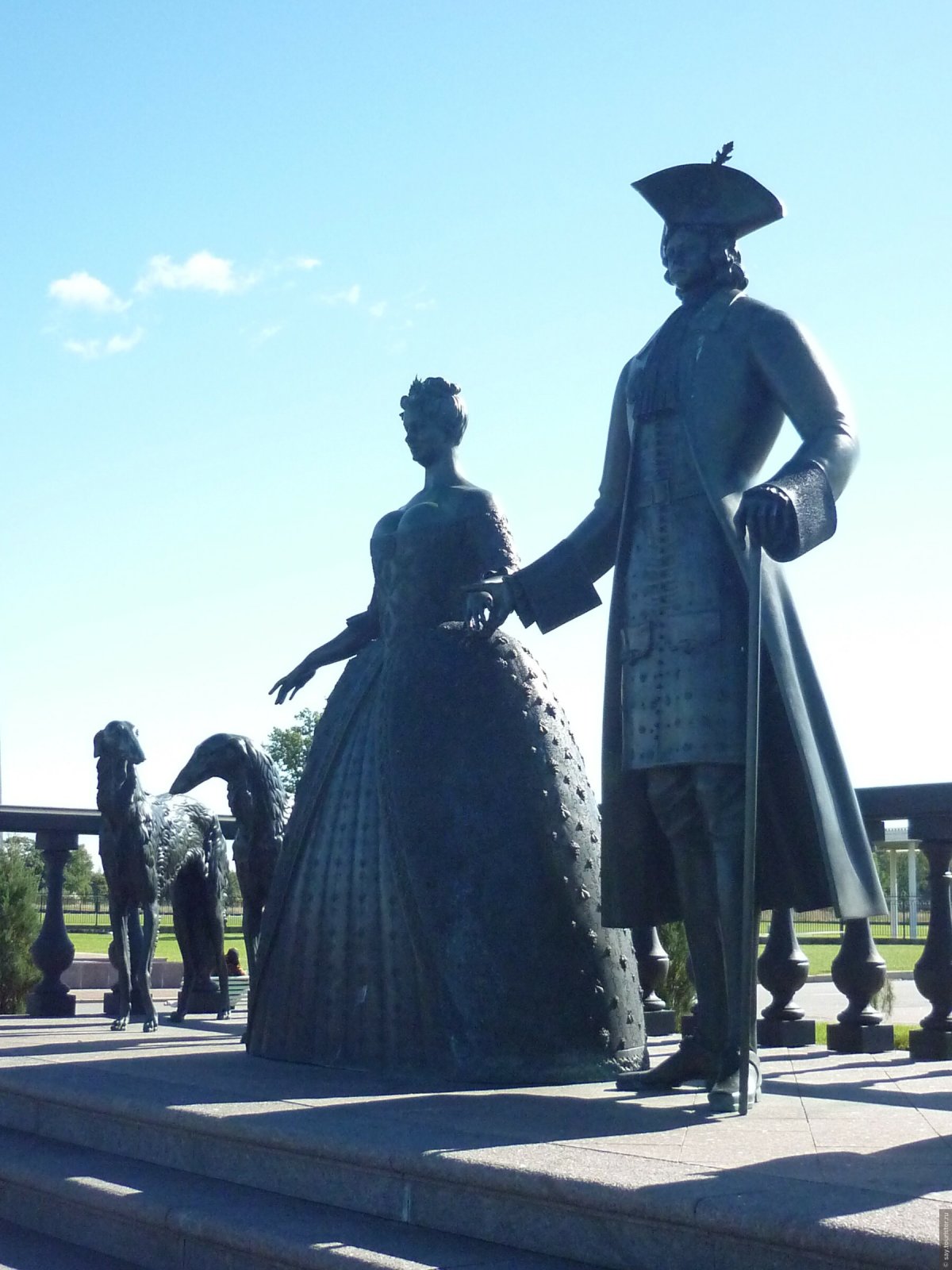 Памятник Петру в Стрельне