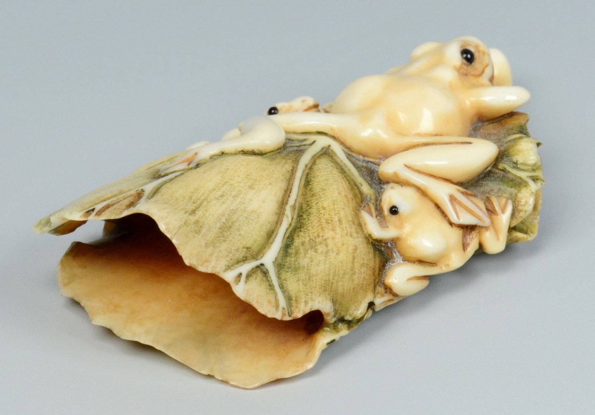 Netsuke the Frog