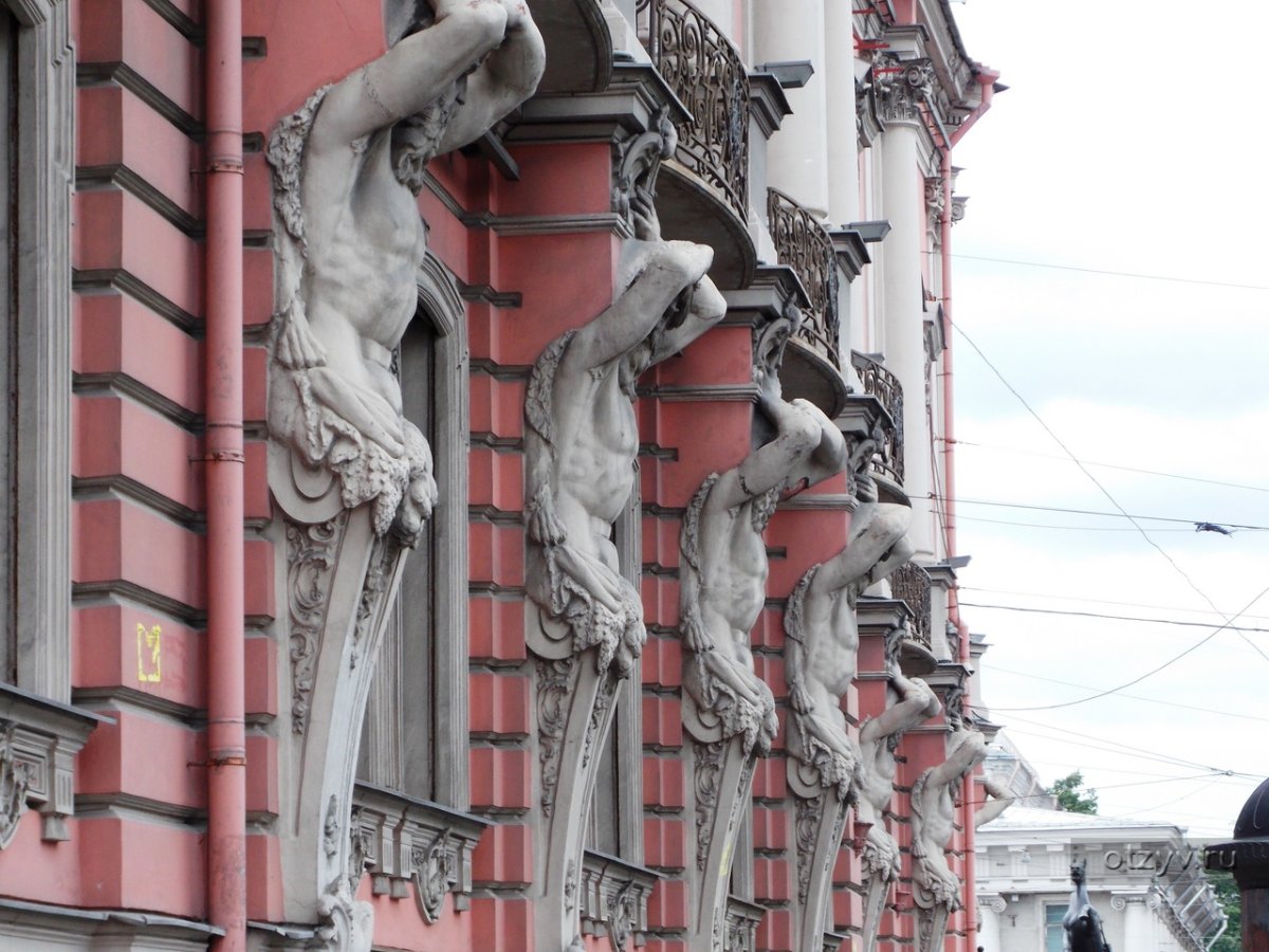Атланты в Санкт-Петербурге
