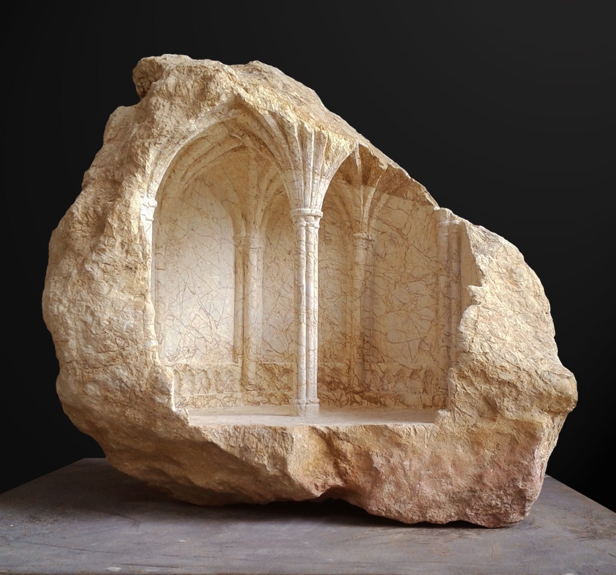 Мраморные скульптуры Matthew Simmonds