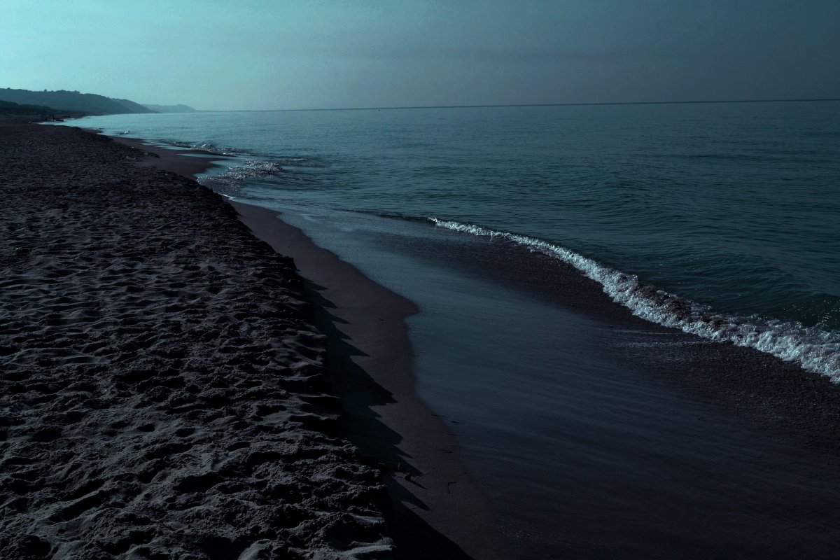 Мрачное море