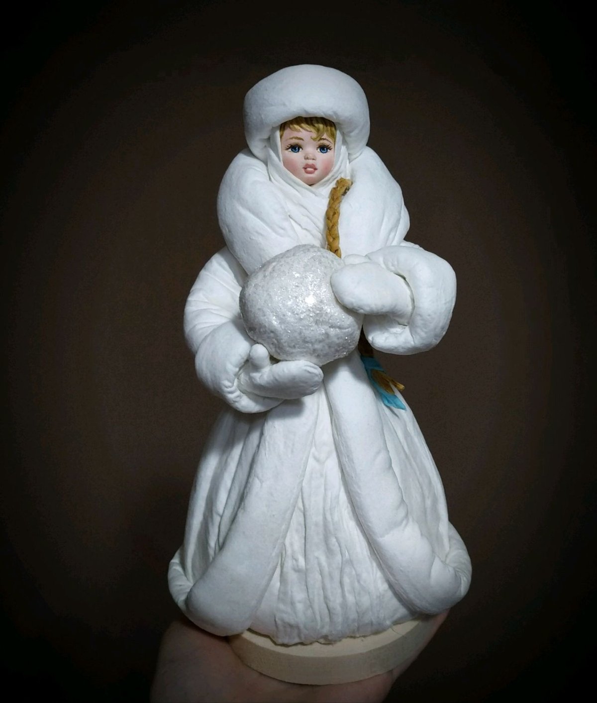 Игрушки из ваты Снегурочка