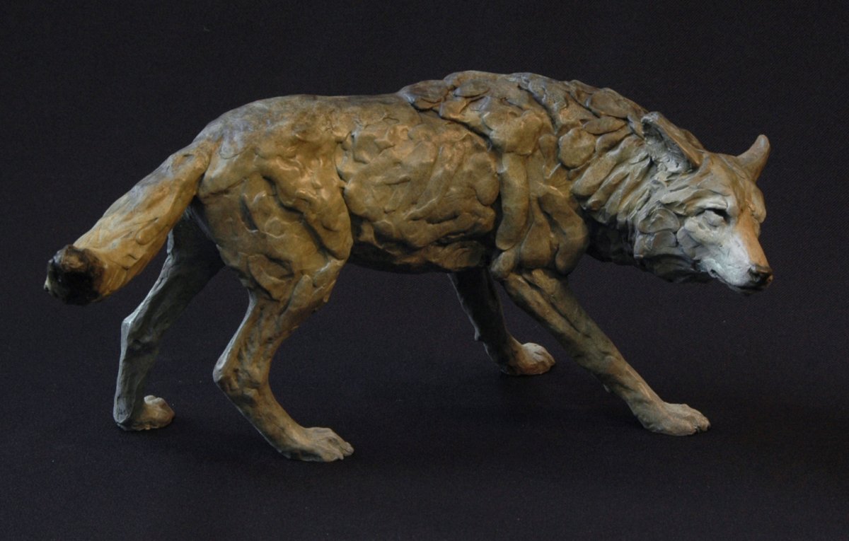 Реалистичные скульптуры животных