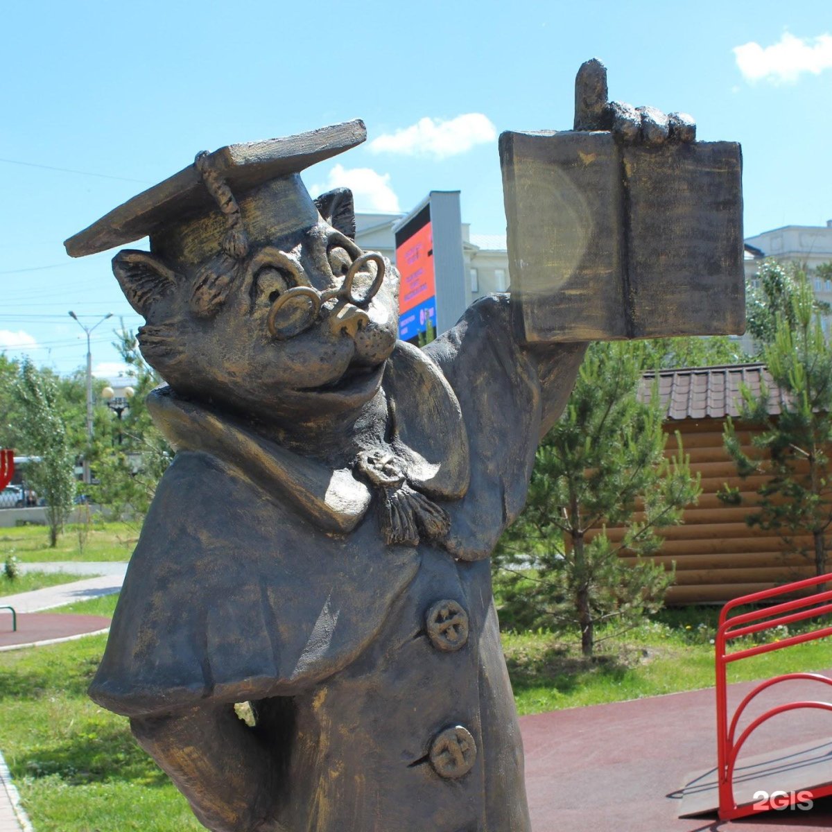 Скульптура "кот учёный "хвост"" в Омск
