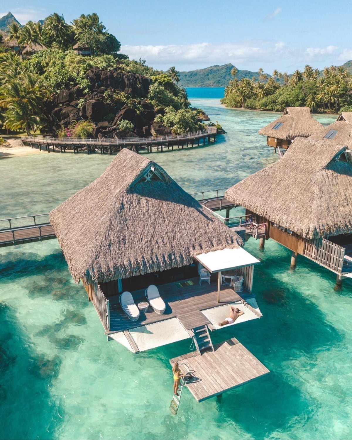 Остров Бора-Бора (Bora-Bora)