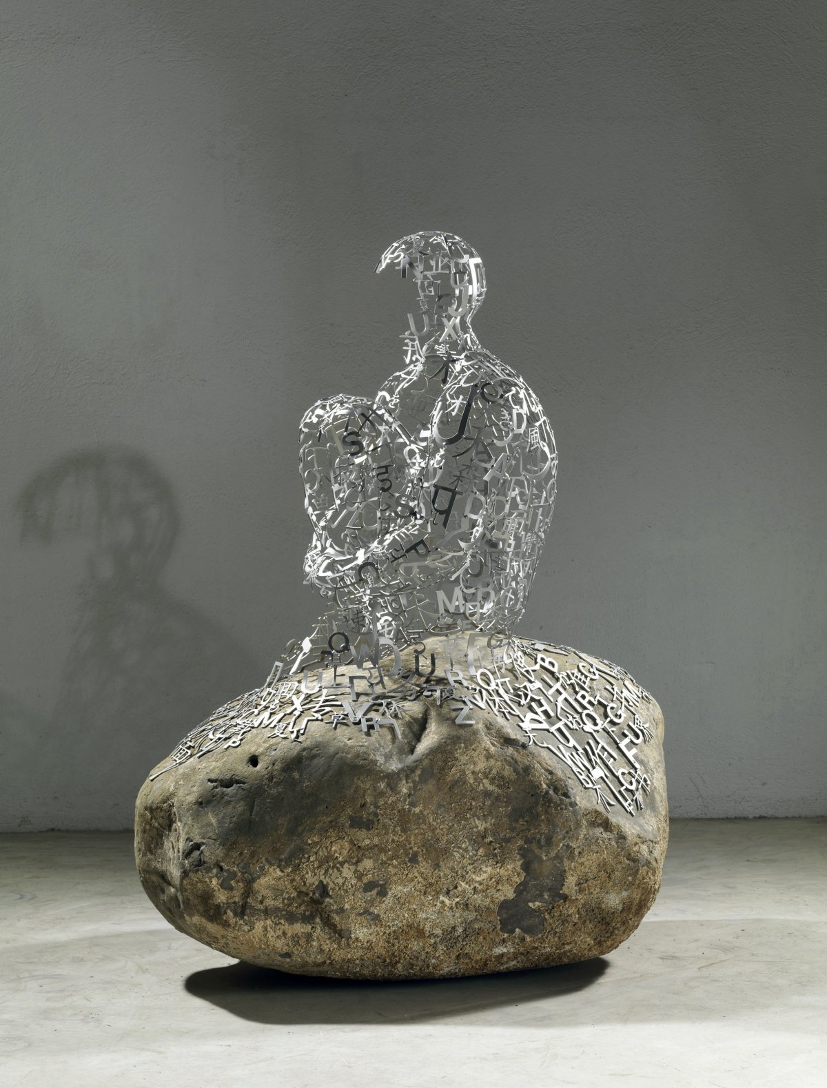 Alchemist (Plensa) скульптура