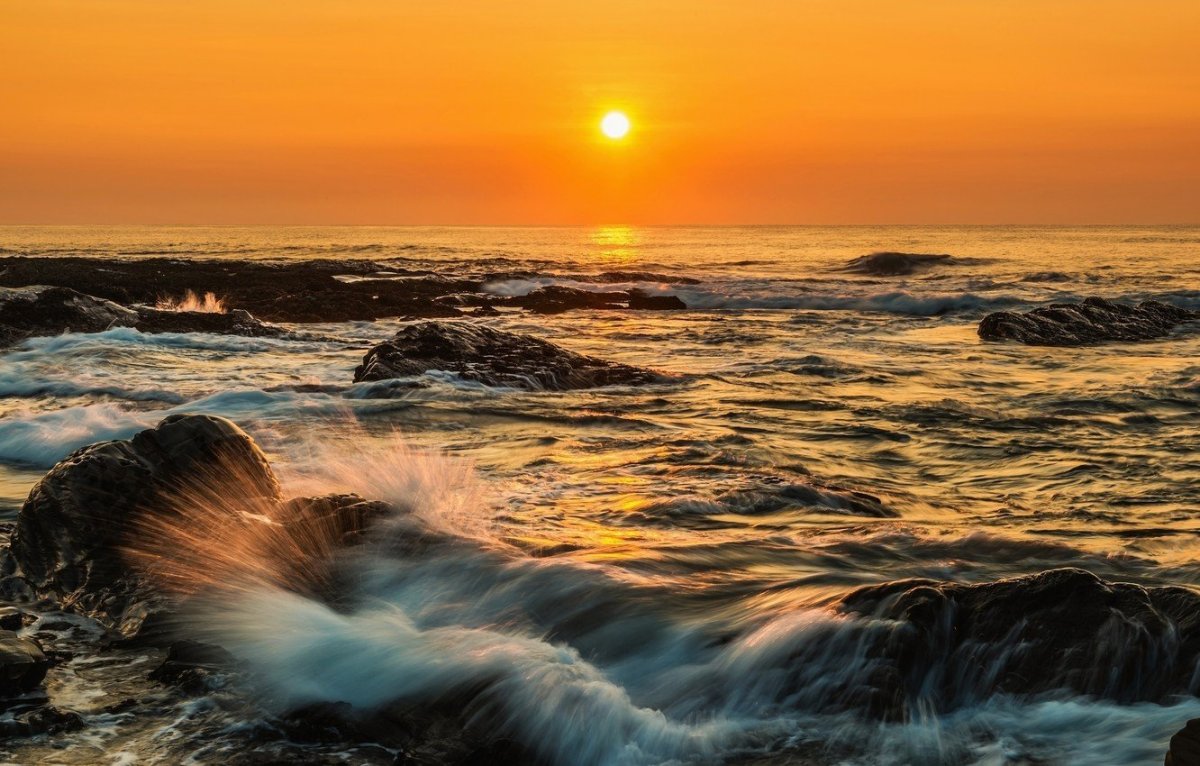 Закат на море