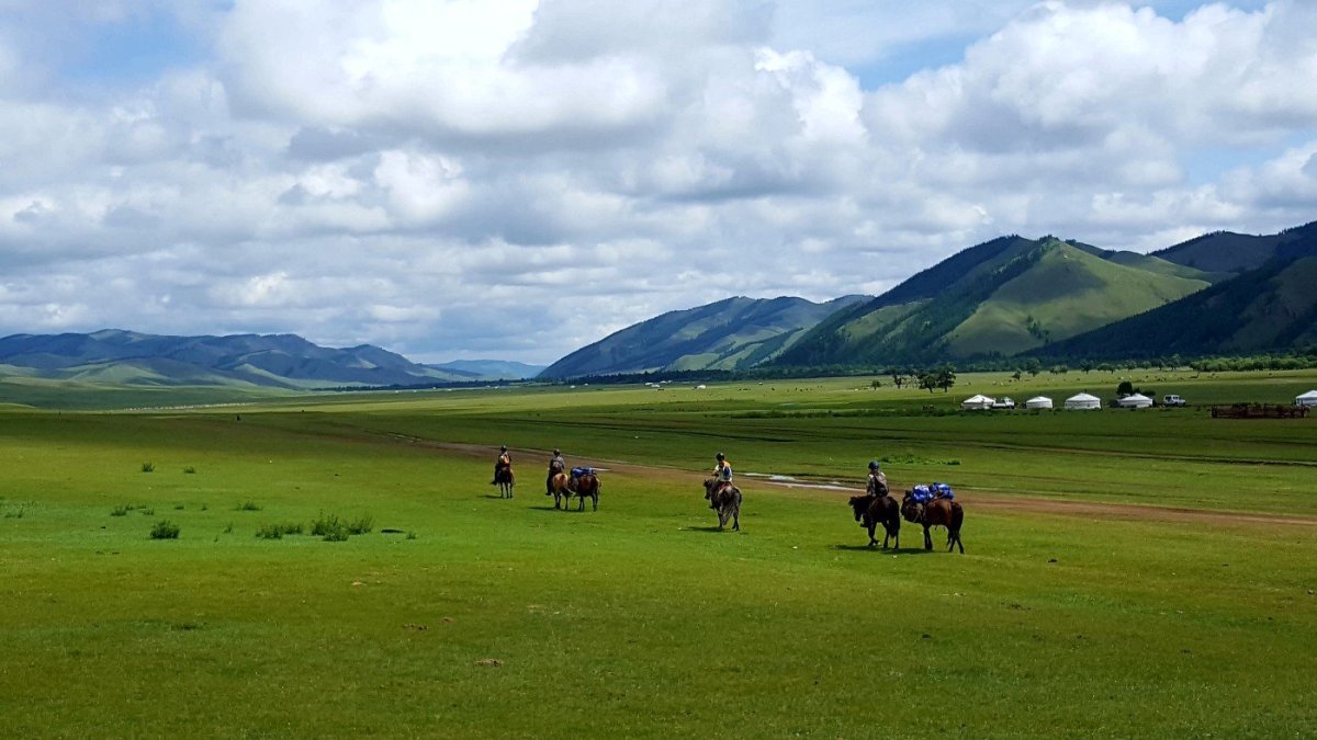 Лувсанданзанжанцан Монголия