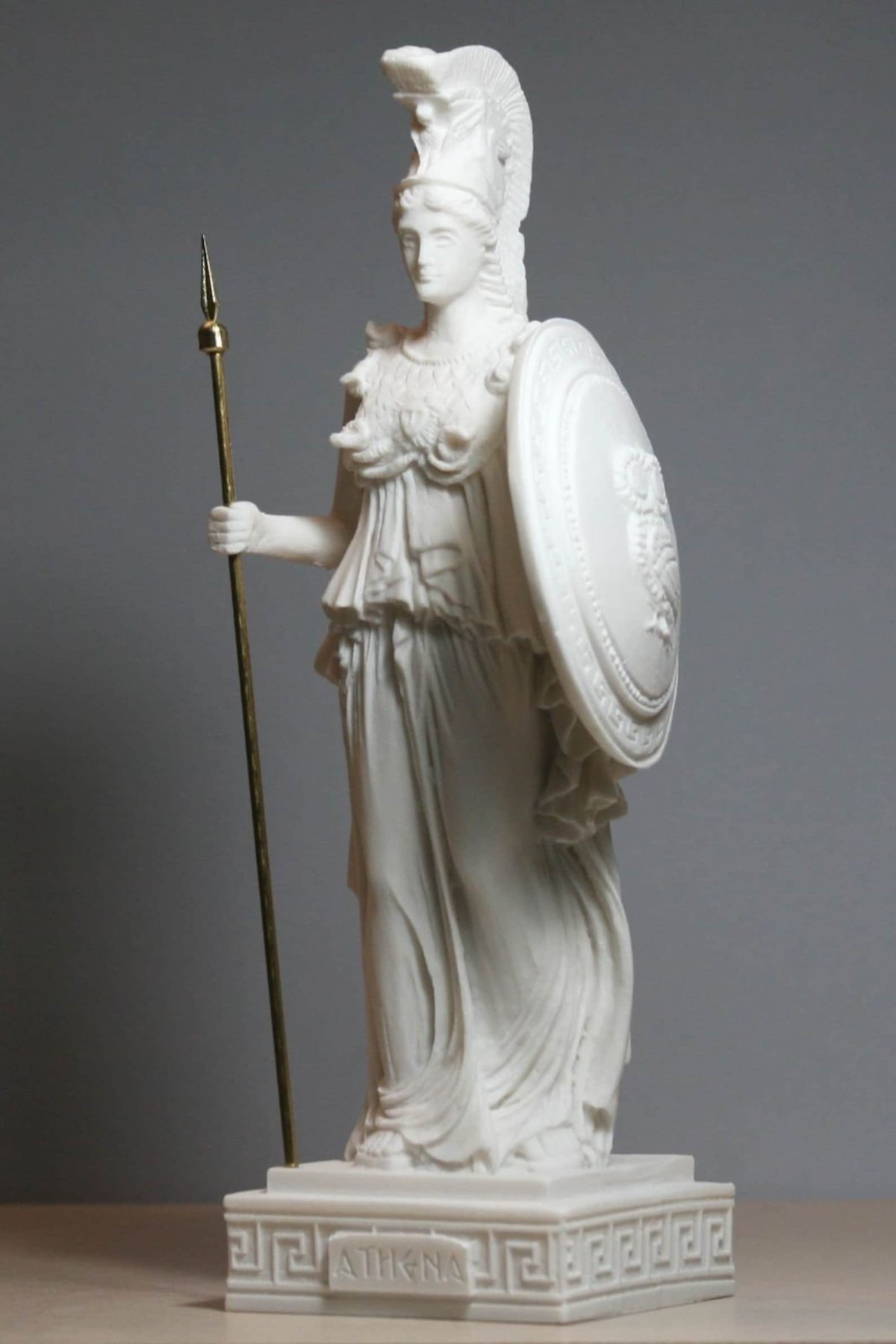 Афина Минерва