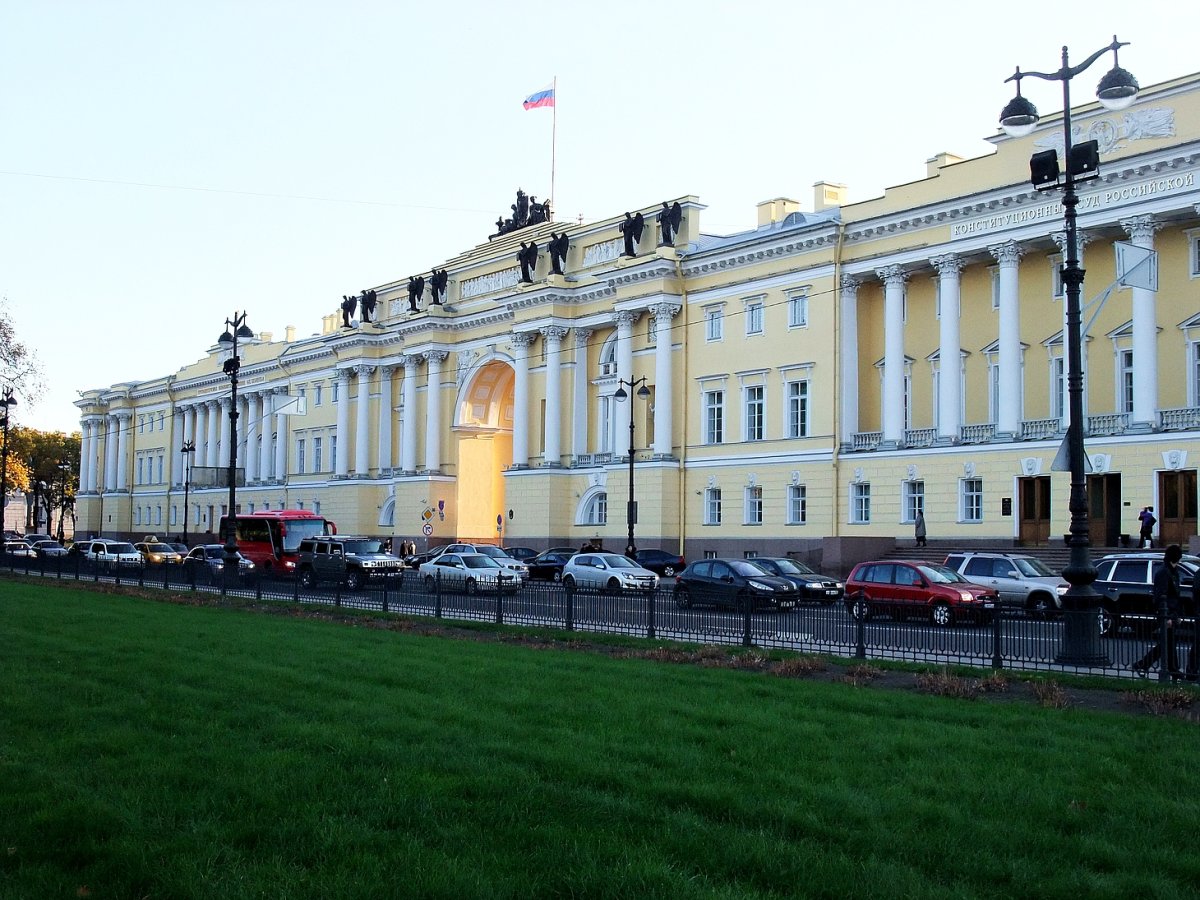 Сенатская площадь Санкт-Петербург Синод и Сенат