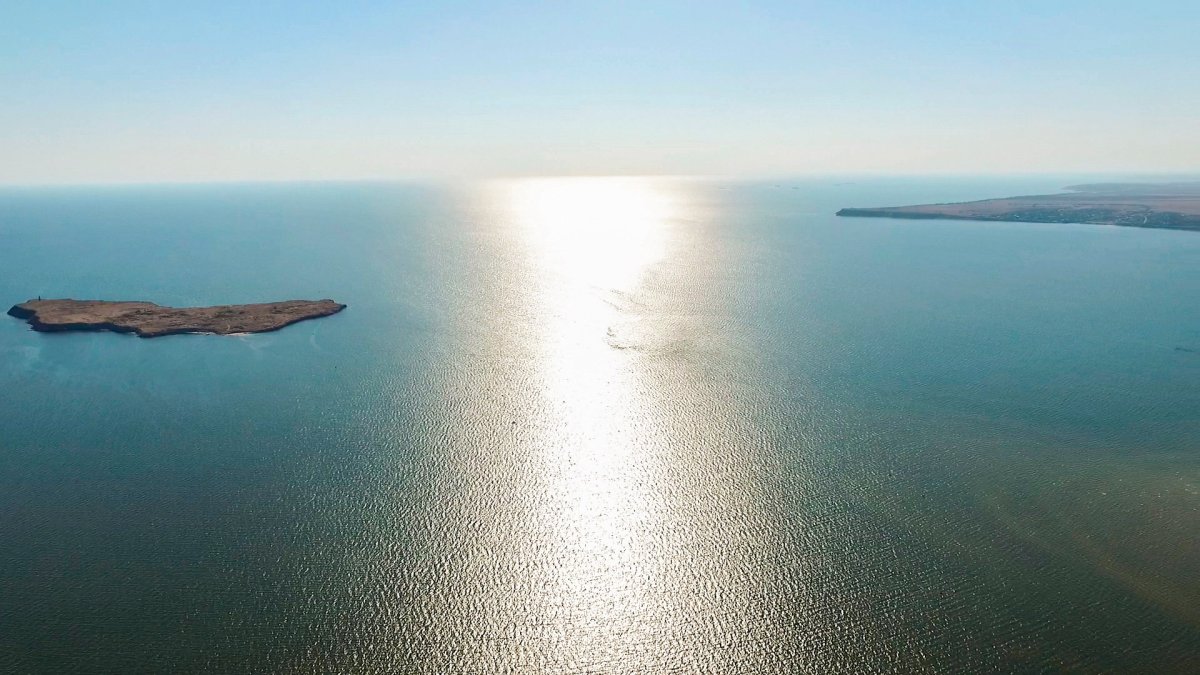 Тендровская коса в черном море