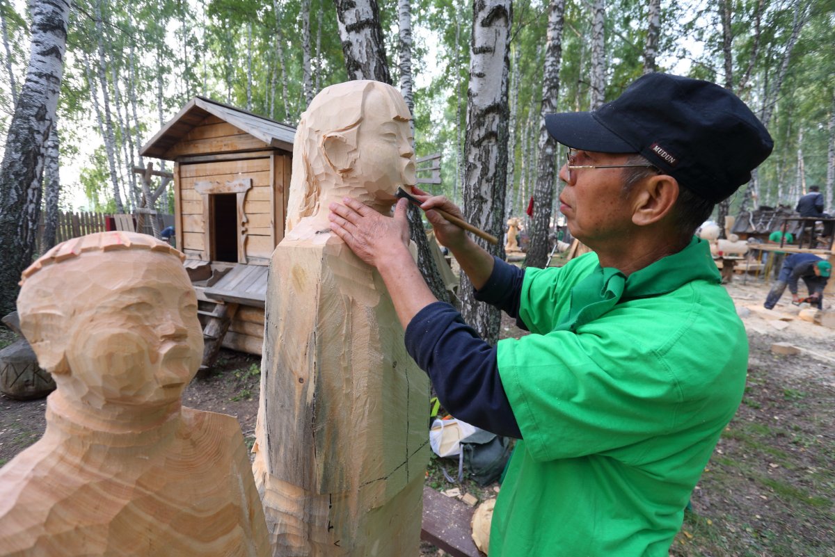 Культурный парк праздник топора