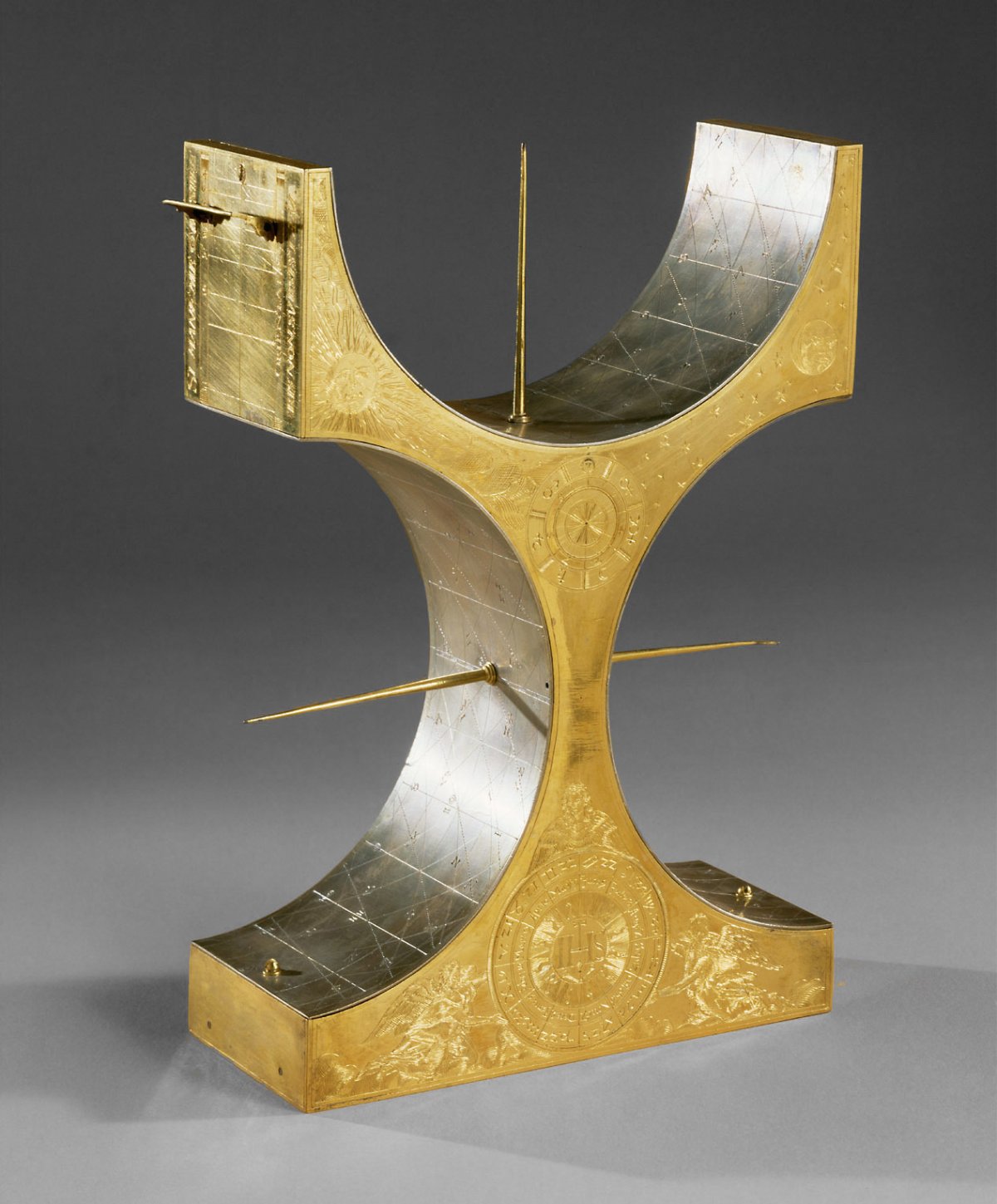 Equatorial Sundial