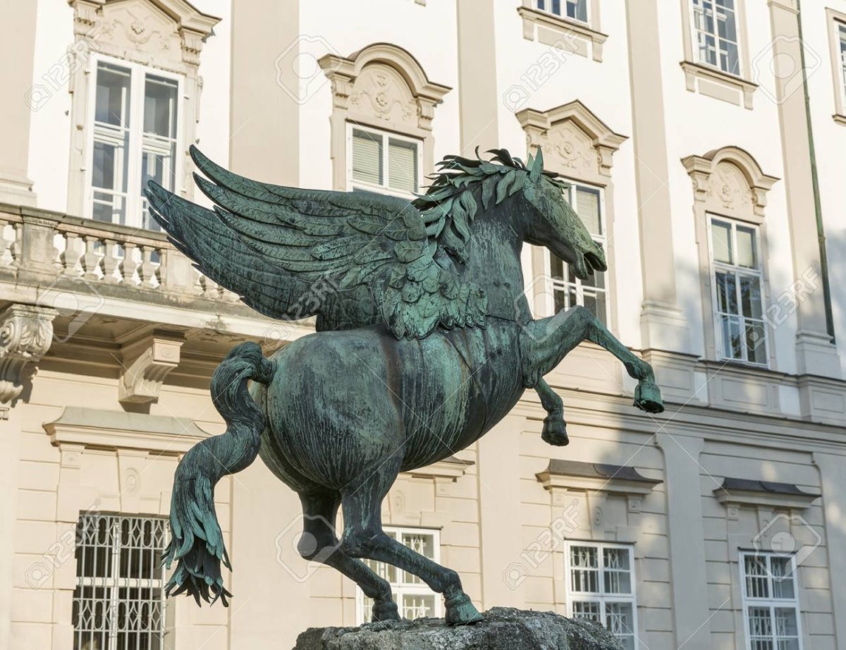 Пегас памятник в Брюсселе