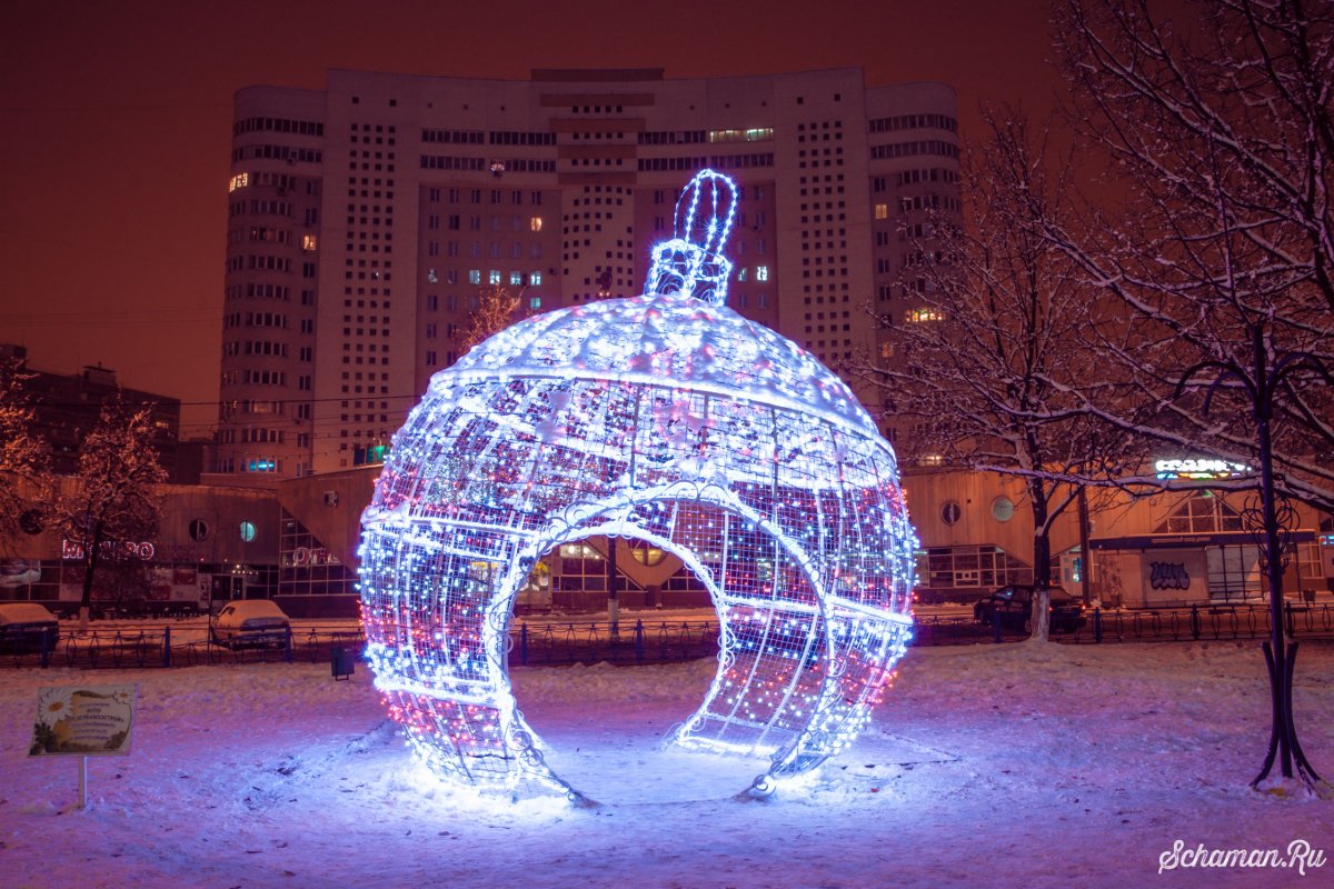 Уличные украшения
