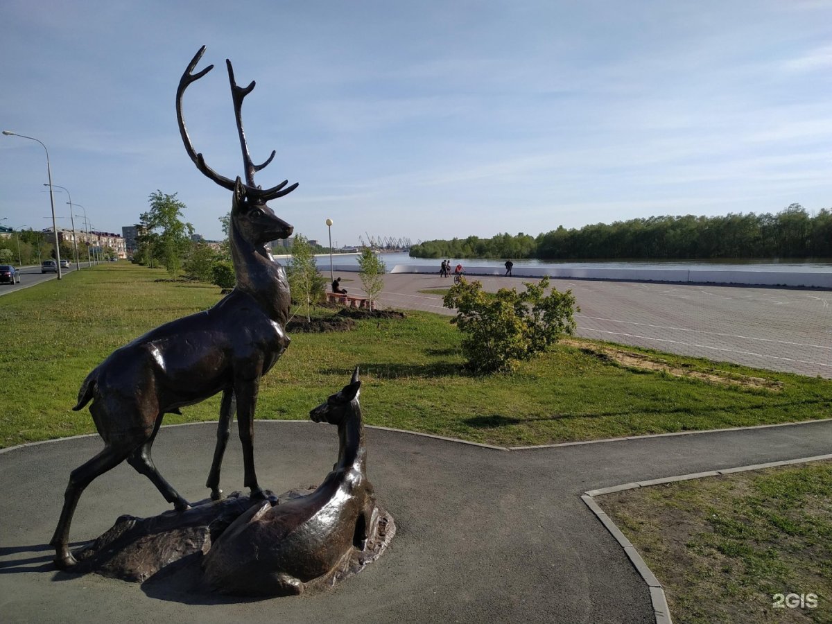 Скульптура олень Омск